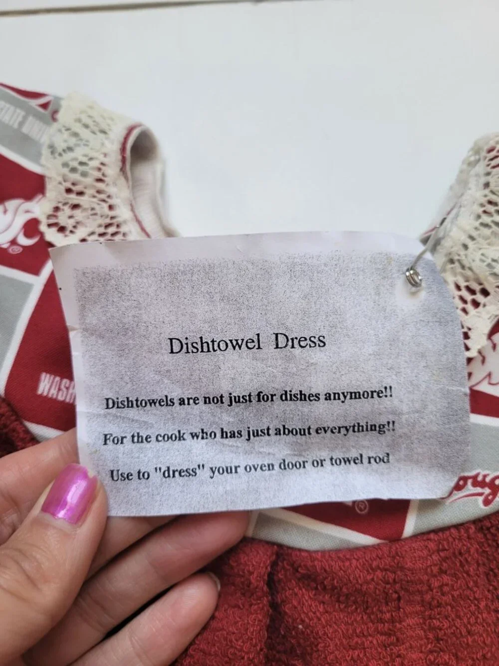 NWOT Washington State College Football  Dishtowel Dress Fans Decor Sport Fans